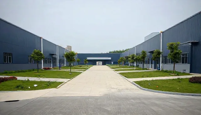 开荒保洁在新建筑交付中的实际应用与挑战